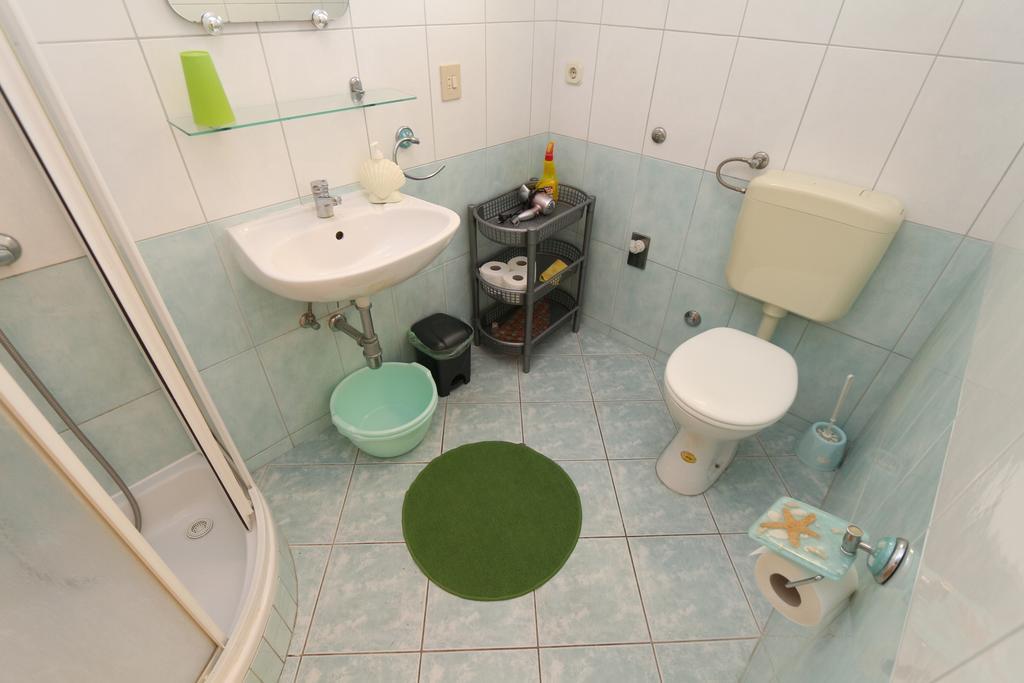 Apartments Antoneta Makarska Bagian luar foto