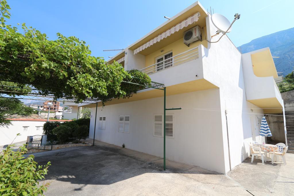 Apartments Antoneta Makarska Bagian luar foto